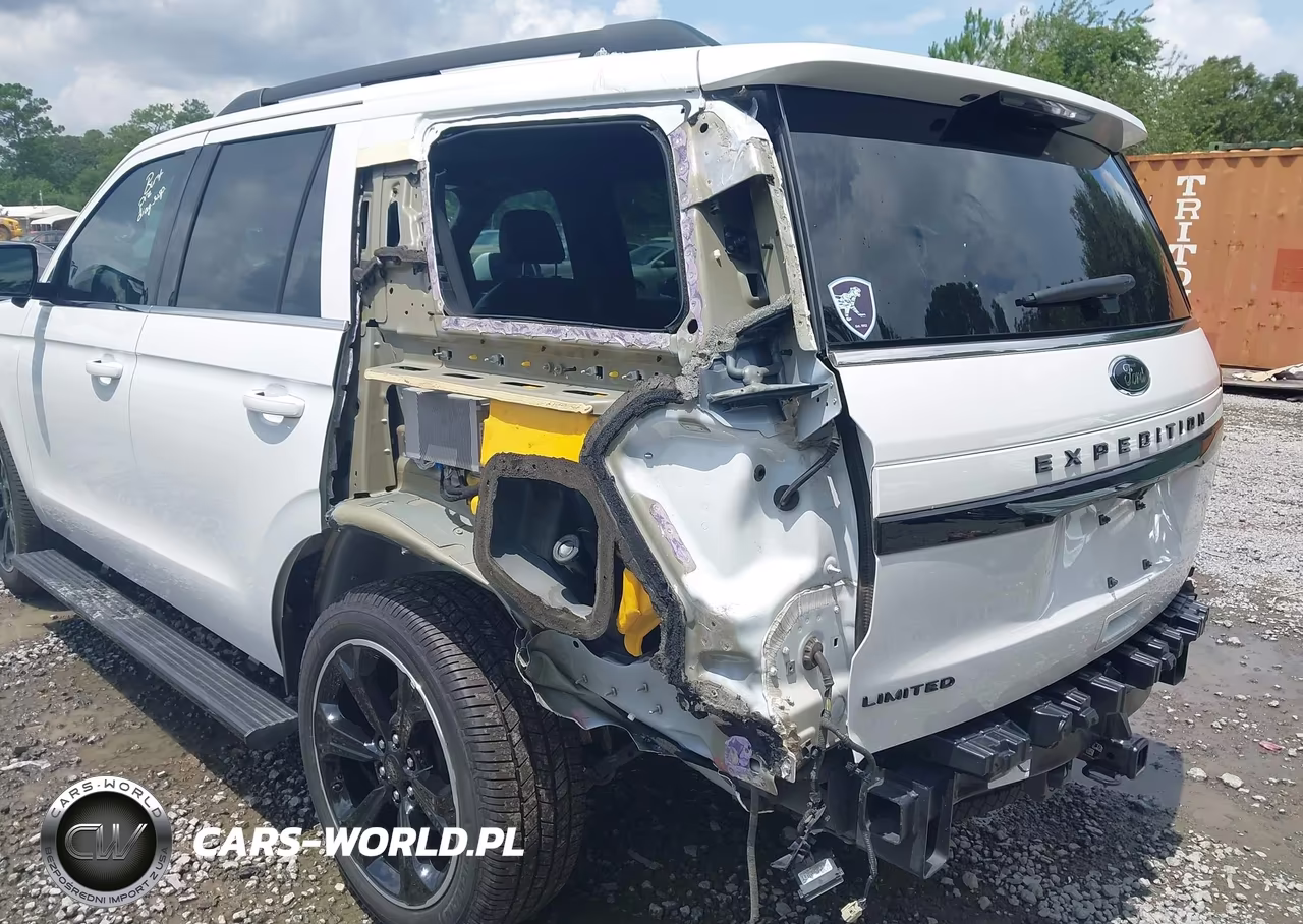 2023 Ford Expedition Limited VIN:1FMJU1K88PEA03450 - 6
