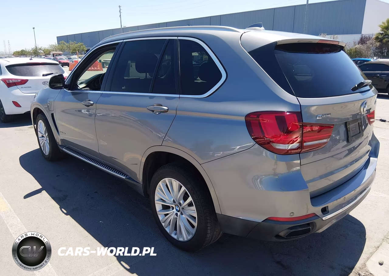 2016 BMW X5 Edrive xDrive40E VIN:5UXKT0C56G0S78725 - 3