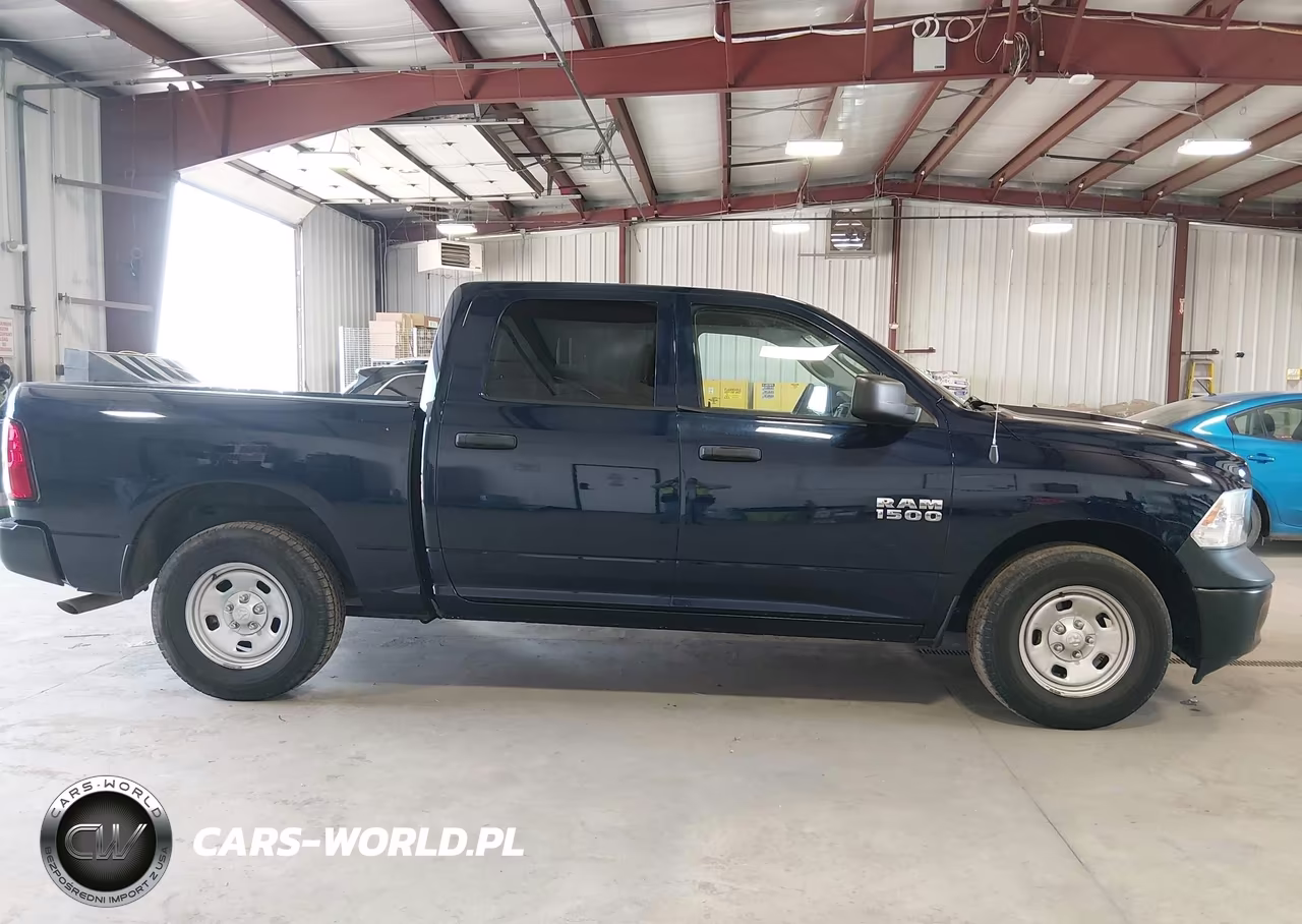 2018 Ram 1500 Tradesman 4X2 5'7 Box VIN:3C6RR6KG6JG246436 - 13