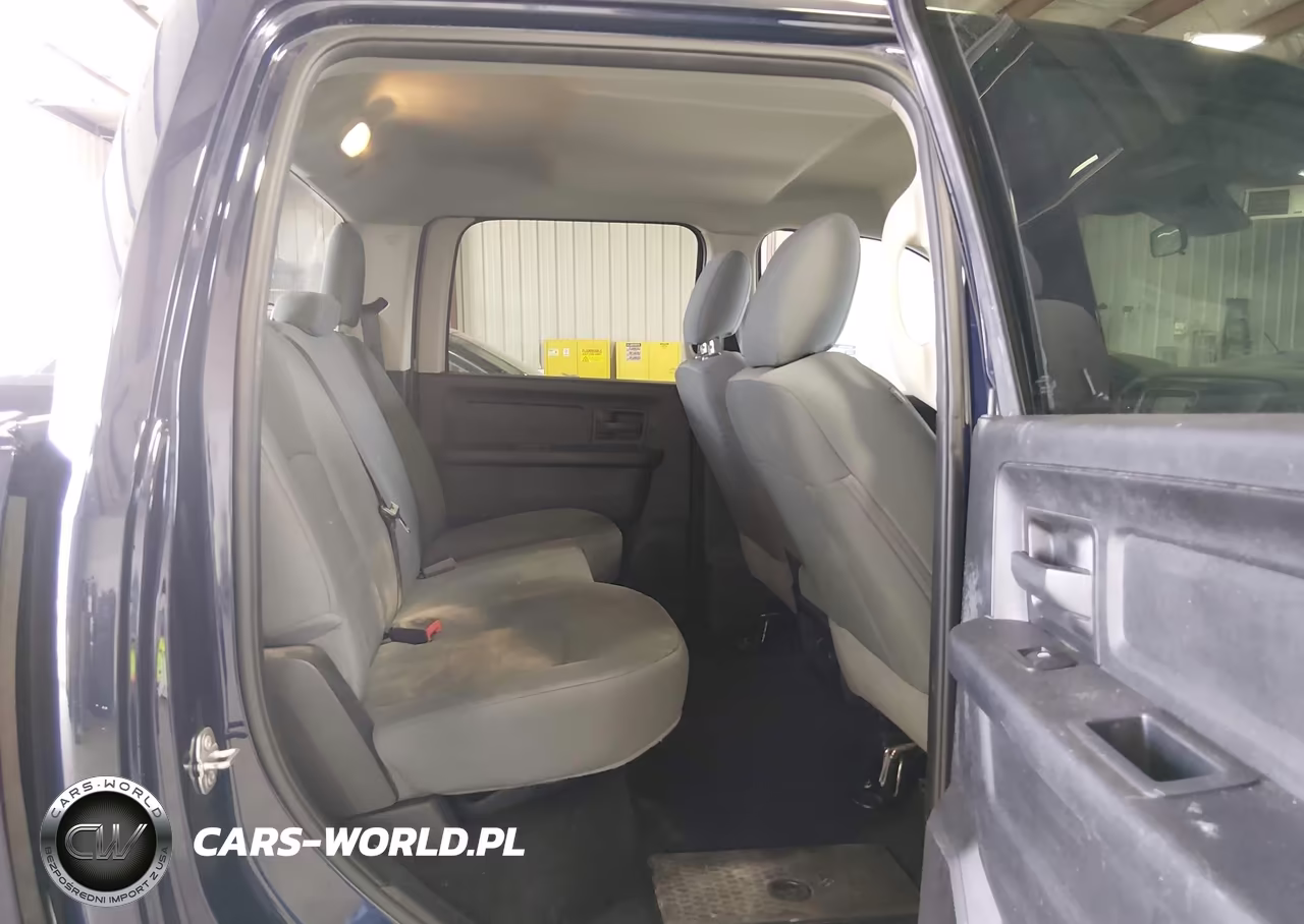 2018 Ram 1500 Tradesman 4X2 5'7 Box VIN:3C6RR6KG6JG246436 - 8