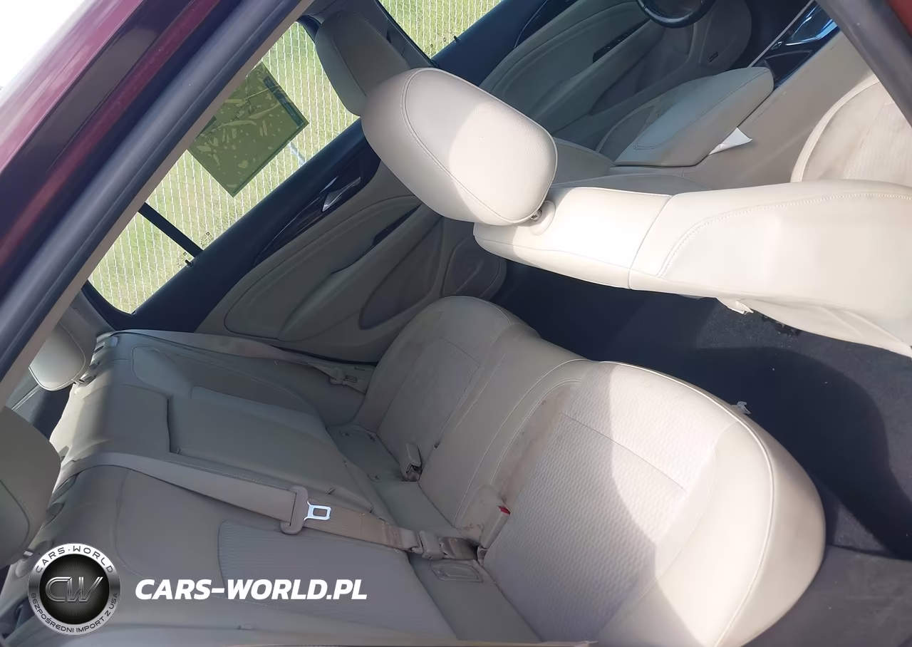 2018 Buick Regal Sportback Preferred Ii VIN:W04GN6SX3J1101407 - 8