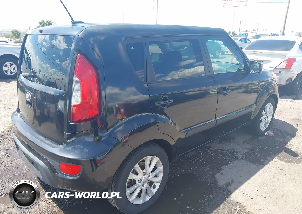 2013 Kia Soul VIN:KNDJT2A51D7542528 - 4