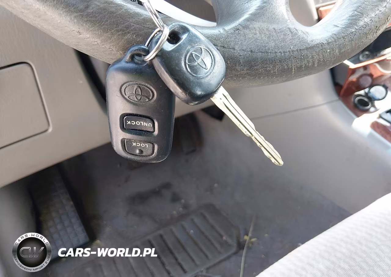 2005 Toyota Corolla Le VIN:2T1BR32E15C391391 - 11