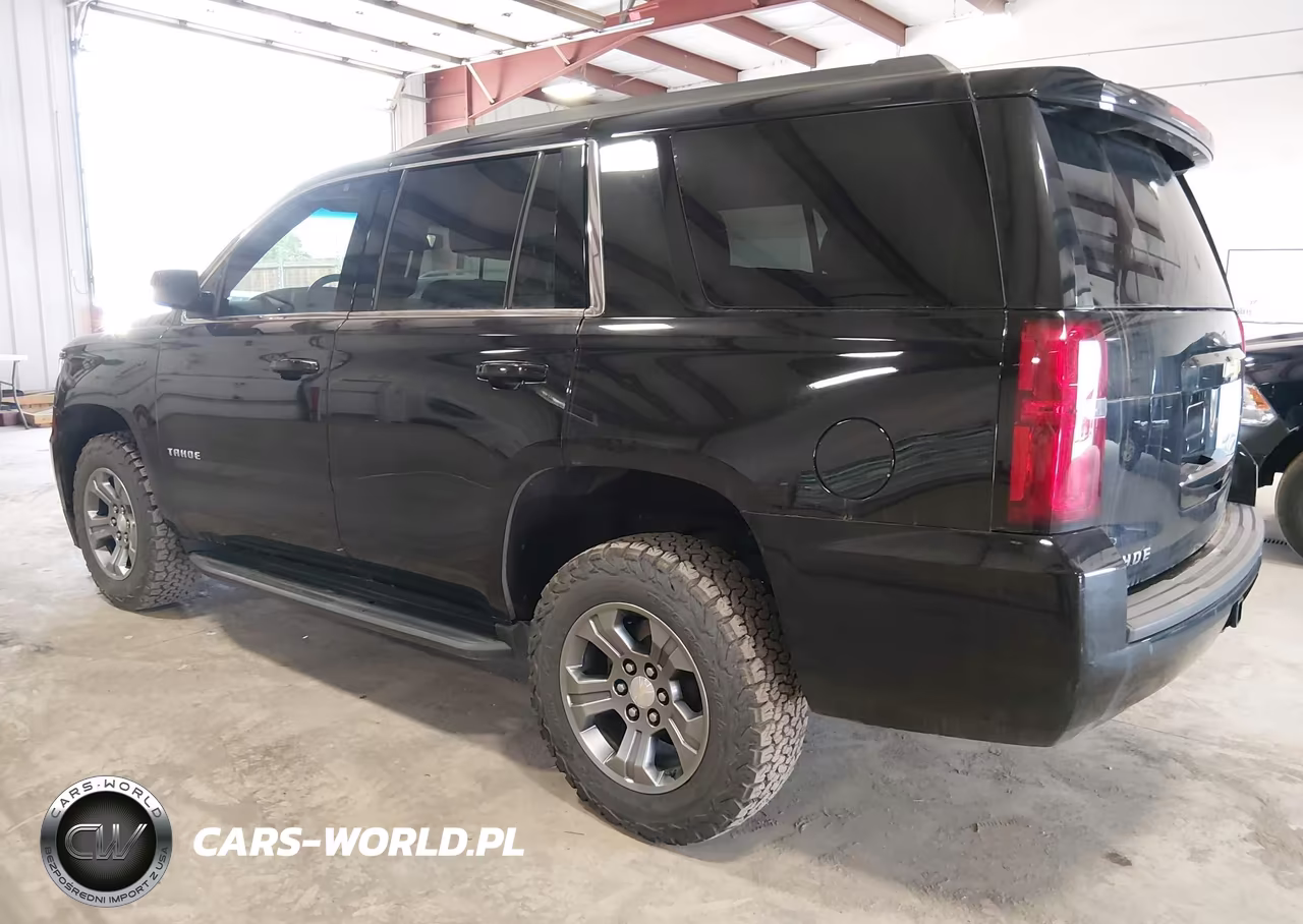 2019 Chevrolet Tahoe Ls VIN:1GNSKAEC8KR295334 - 3