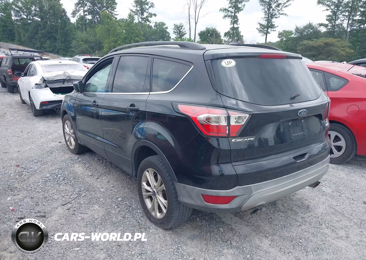 2018 Ford Escape Se VIN:1FMCU0GD3JUD56703 - 3