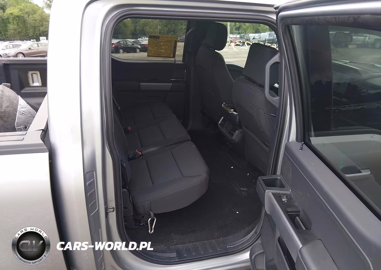 2025 Ford F-150 Xlt VIN:1FTEW3LP8SKD61207 - 8