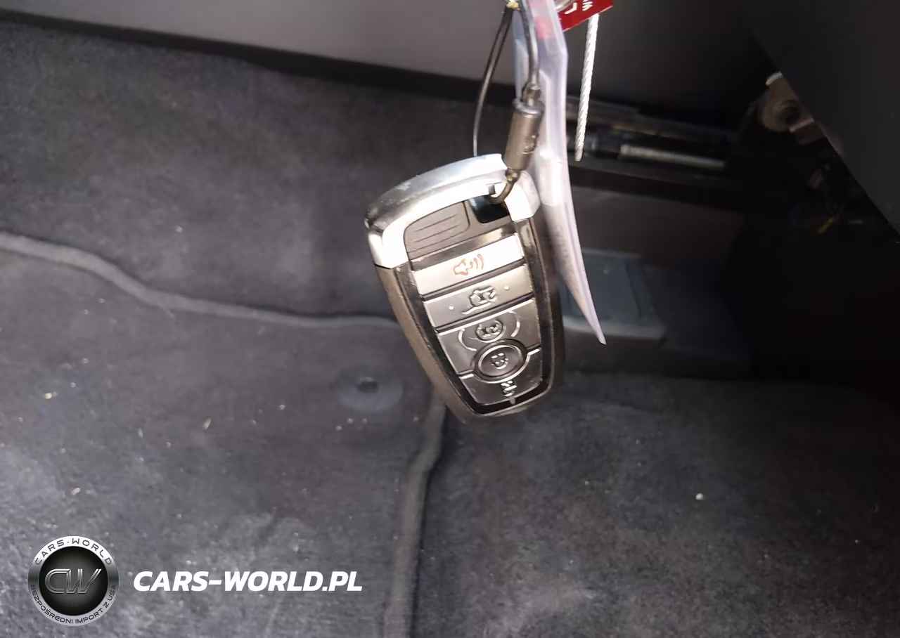2025 Ford Escape St-Line Select VIN:1FMCU9NA4SUB34945 - 11