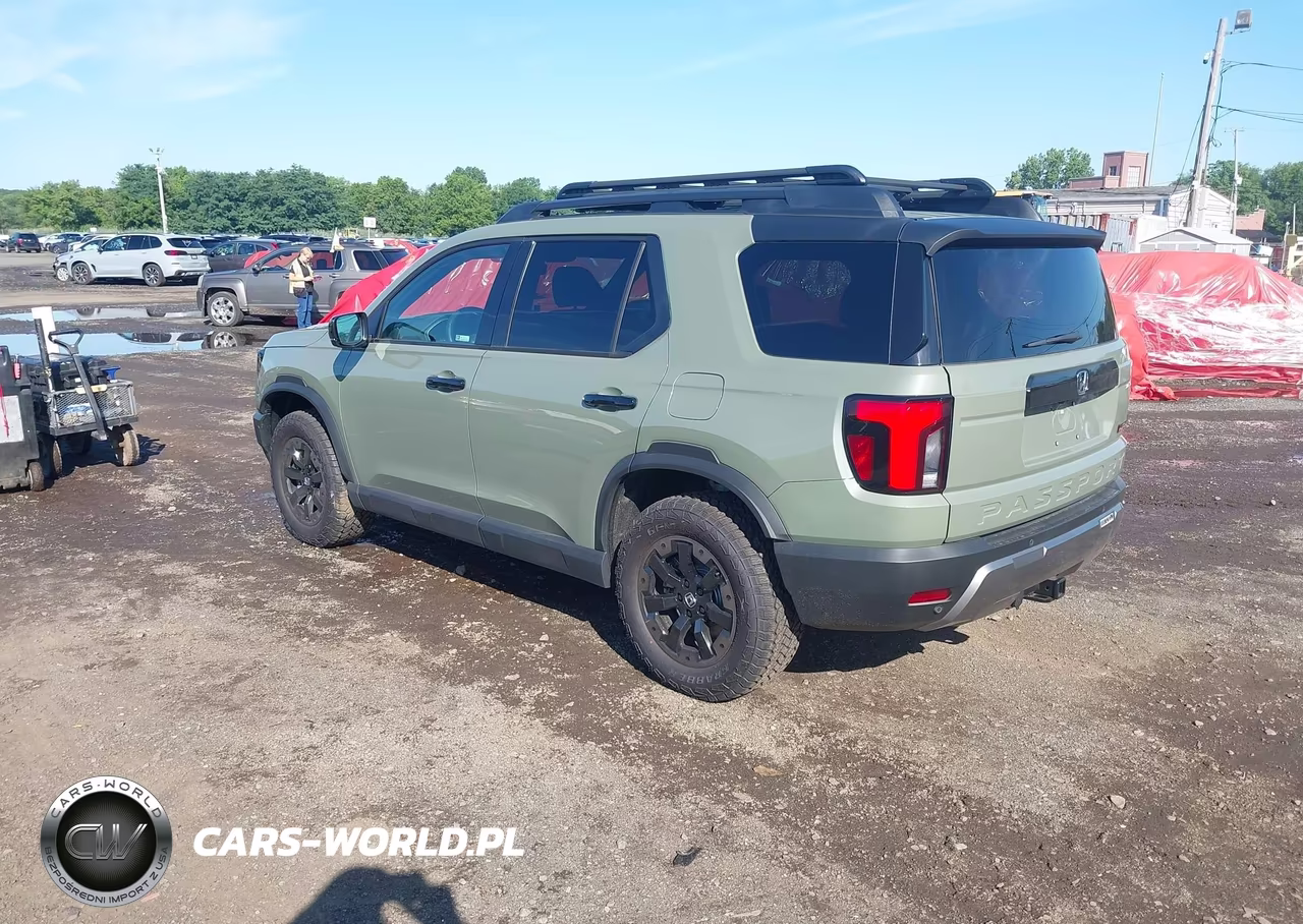 2026 Honda Passport VIN:5FNYF9H83TB069139 - 3