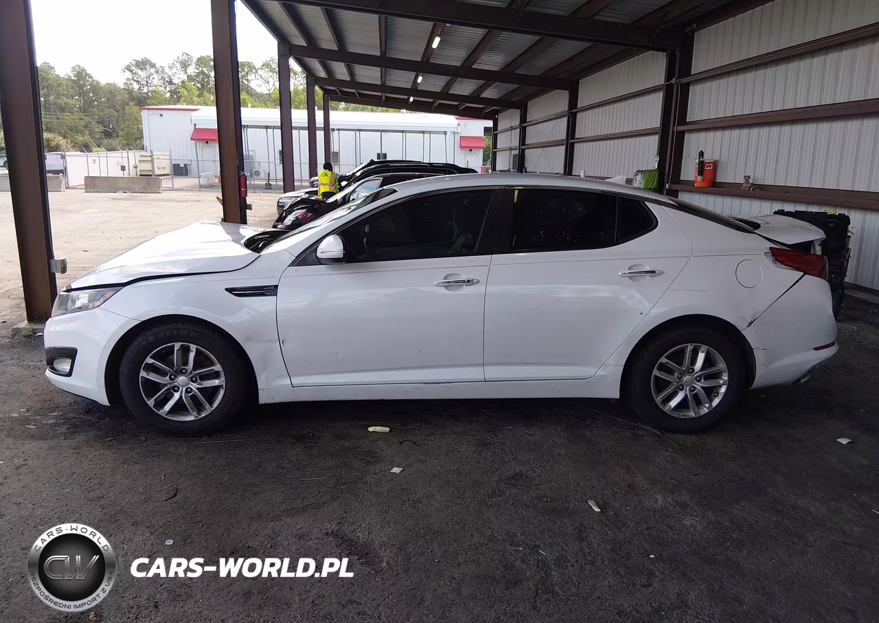 2013 Kia Optima Lx VIN:5XXGM4A71DG095842 - 14