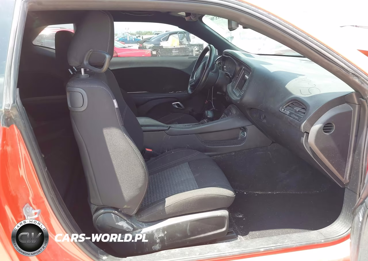 2023 Dodge Challenger Sxt VIN:2C3CDZAG7PH582447 - 5