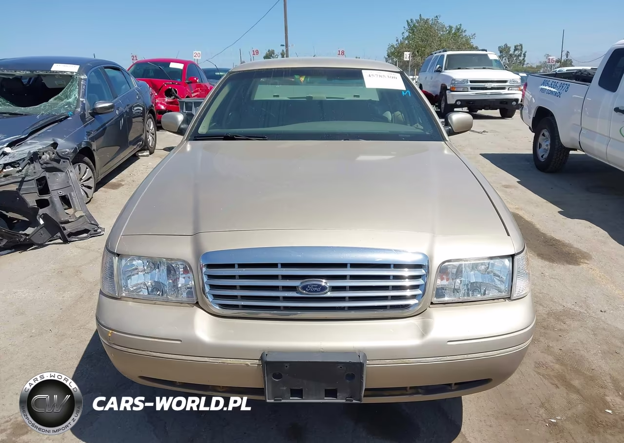 2000 Ford Crown Victoria Police Interceptor VIN:2FAFP71W2YX203346 - 11