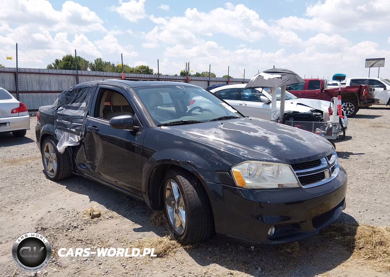 2011 Dodge Avenger Lux – zdjęcie 1 z 12