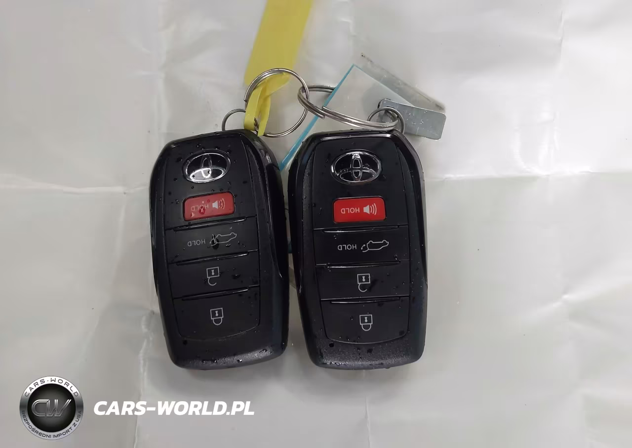 2026 Toyota Prius Limited Awd-E VIN:JTDADABU4T3034959 - 11