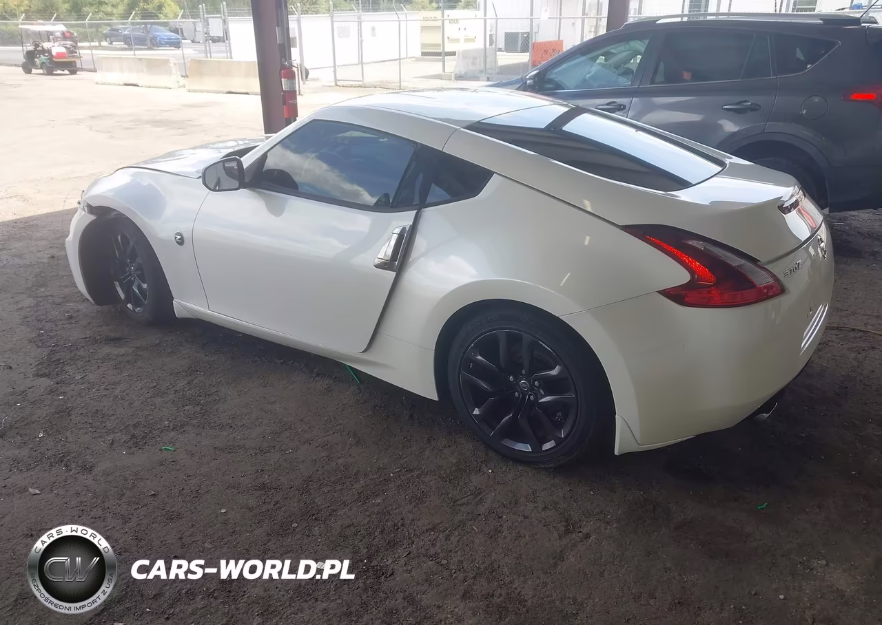 2019 Nissan 370Z VIN:JN1AZ4EH6KM422272 - 3