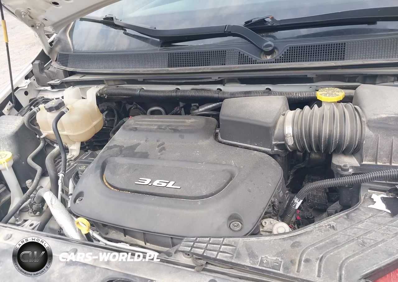 2019 Chrysler Pacifica Touring L VIN:2C4RC1BG2KR507425 - 10