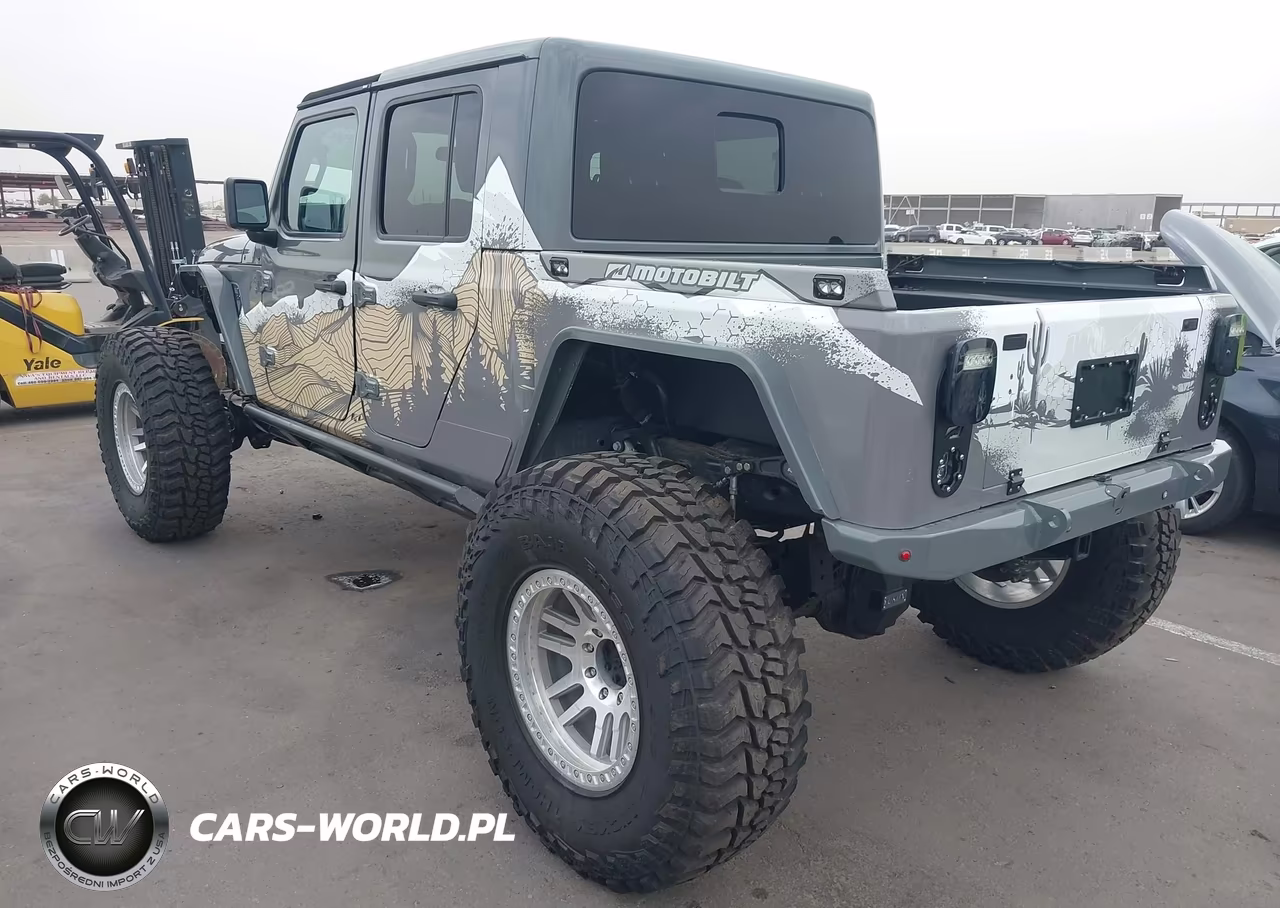 2020 Jeep Gladiator Sport S 4X4 VIN:1C6JJTAG2LL216683 - 3