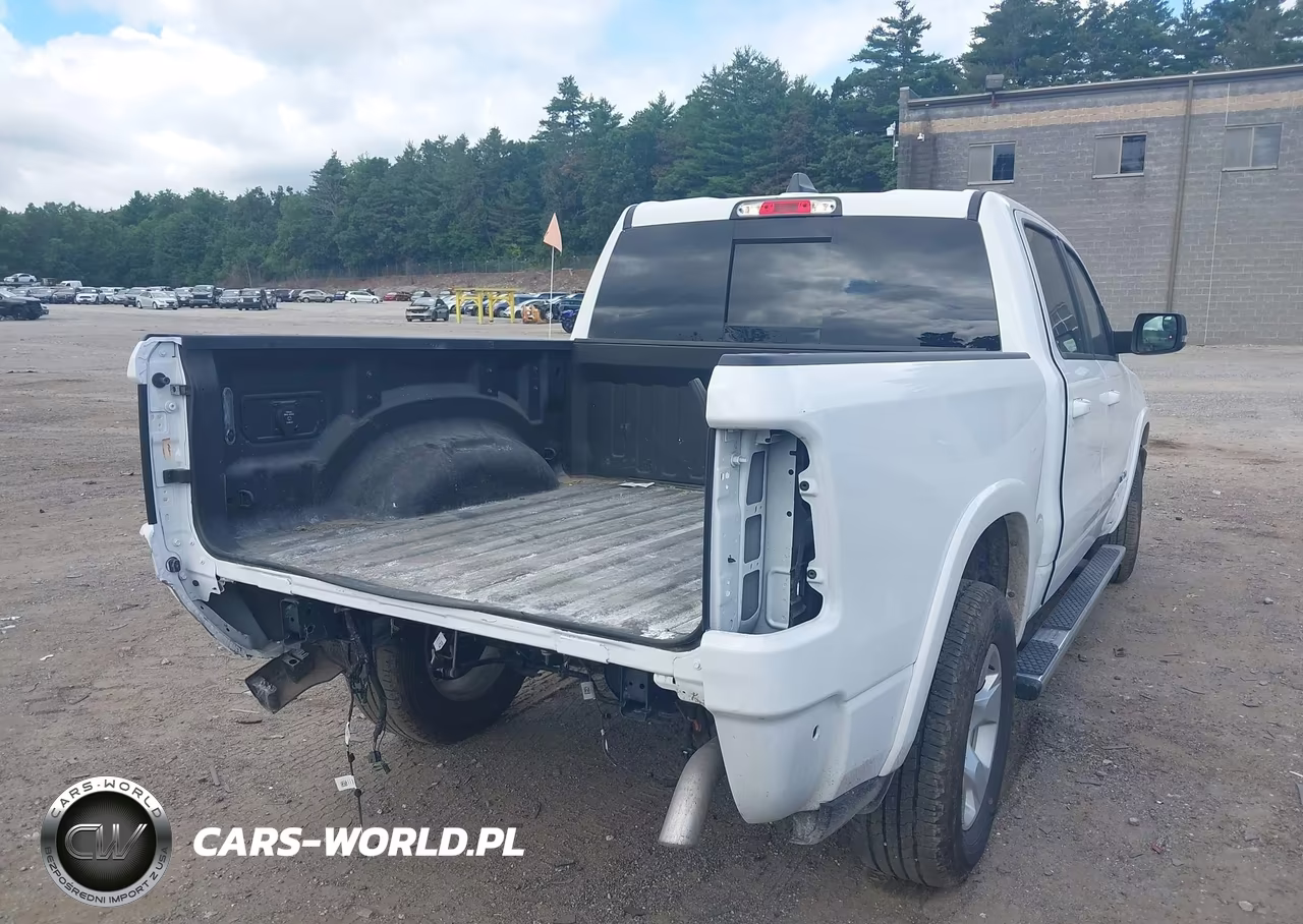 2025 Ram 1500 Big Horn 4X4 5'7 Box VIN:1C6RRFFG0SN608053 - 4