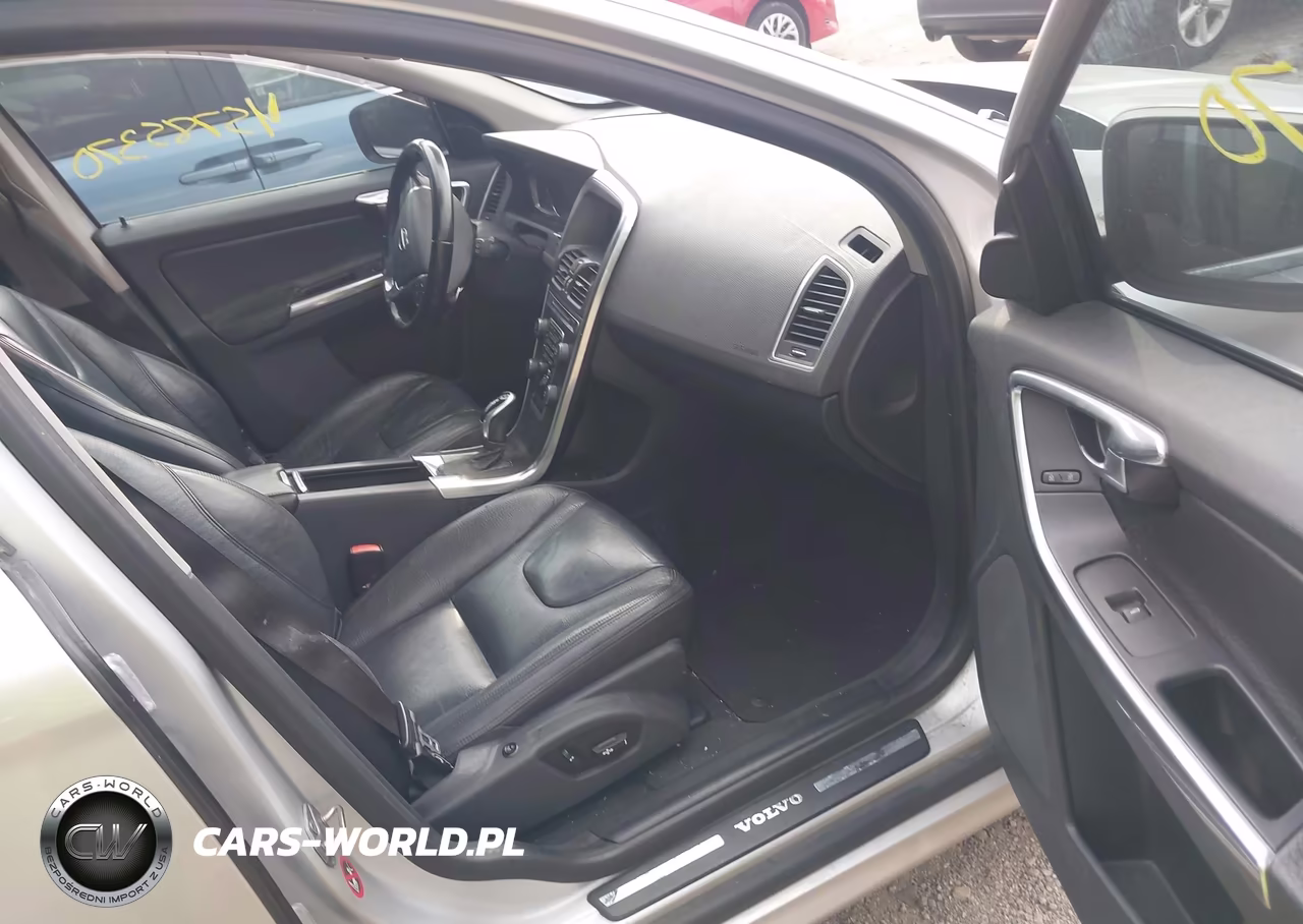 2014 Volvo Suv VIN:YV4902DZ9E2500369 - 5