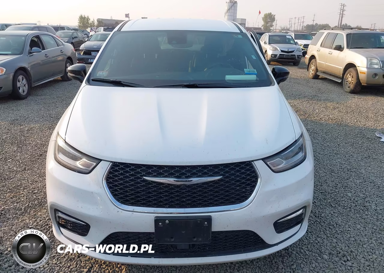2026 Chrysler Pacifica Select VIN:2C4RC1BG8TR254614 - 12