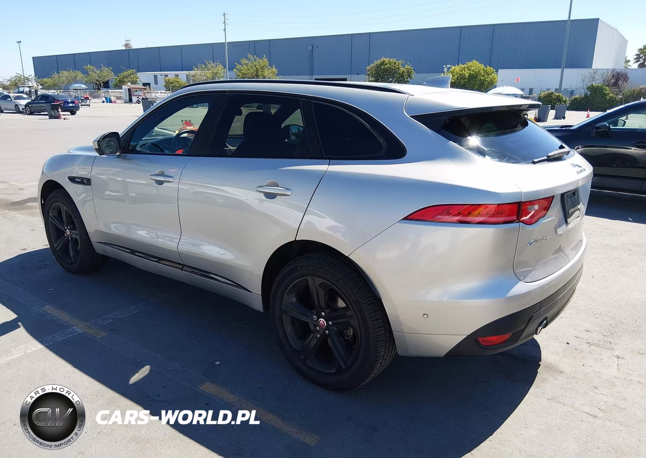 2017 Jaguar F-Pace 35T R-Sport VIN:SADCL2BV7HA489984 - 3