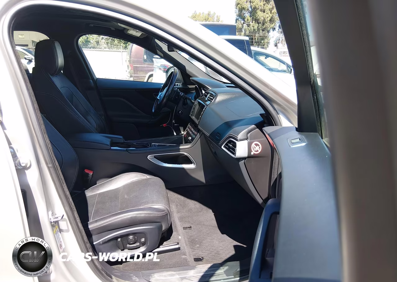 2017 Jaguar F-Pace 35T R-Sport VIN:SADCL2BV7HA489984 - 5