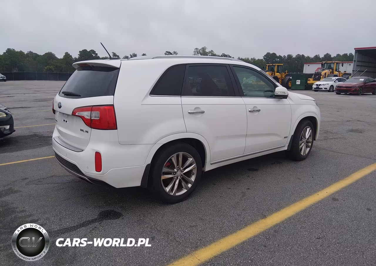 2015 Kia Sorento Limited V6 VIN:5XYKWDA72FG626422 - 4