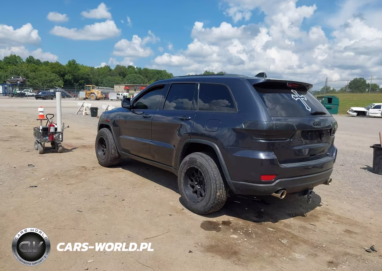 2016 Jeep Grand Cherokee Laredo VIN:1C4RJFAG4GC434241 - 3