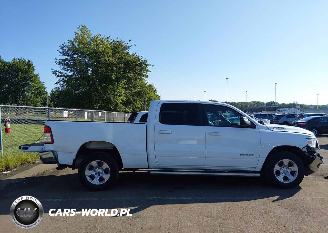 2022 Ram 1500 Big Horn 4X4 6'4 Box VIN:1C6RRFMG2NN379575 - 13