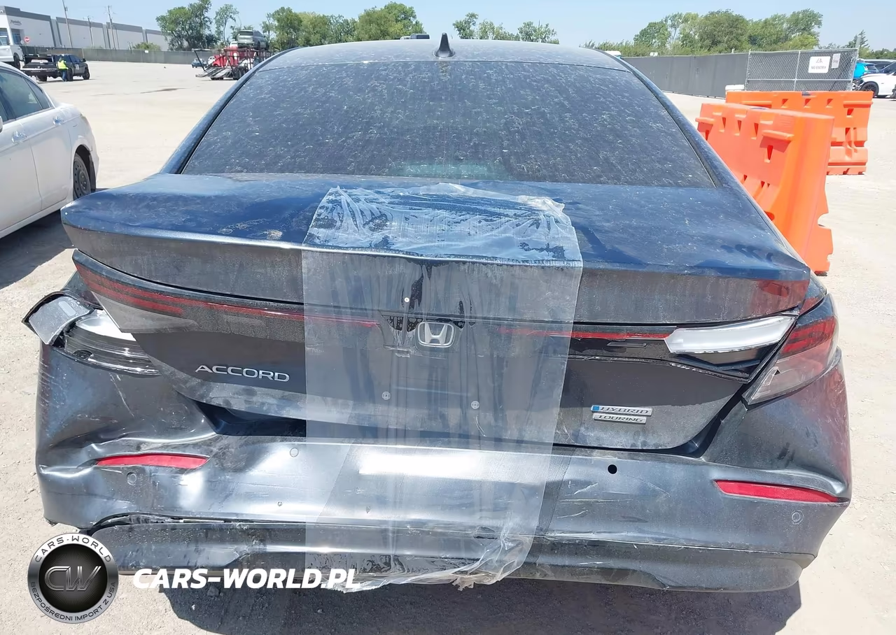 2025 Honda Accord Hybrid Touring VIN:1HGCY2F80SA075696 - 16