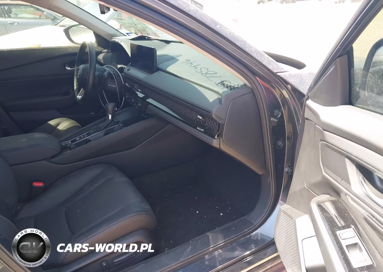 2025 Honda Accord Hybrid Touring VIN:1HGCY2F80SA075696 - 5