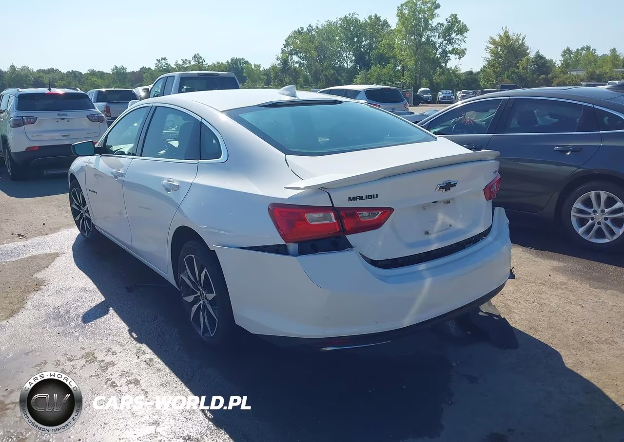 2020 Chevrolet Malibu Fwd Rs VIN:1G1ZG5ST0LF132550 - 3