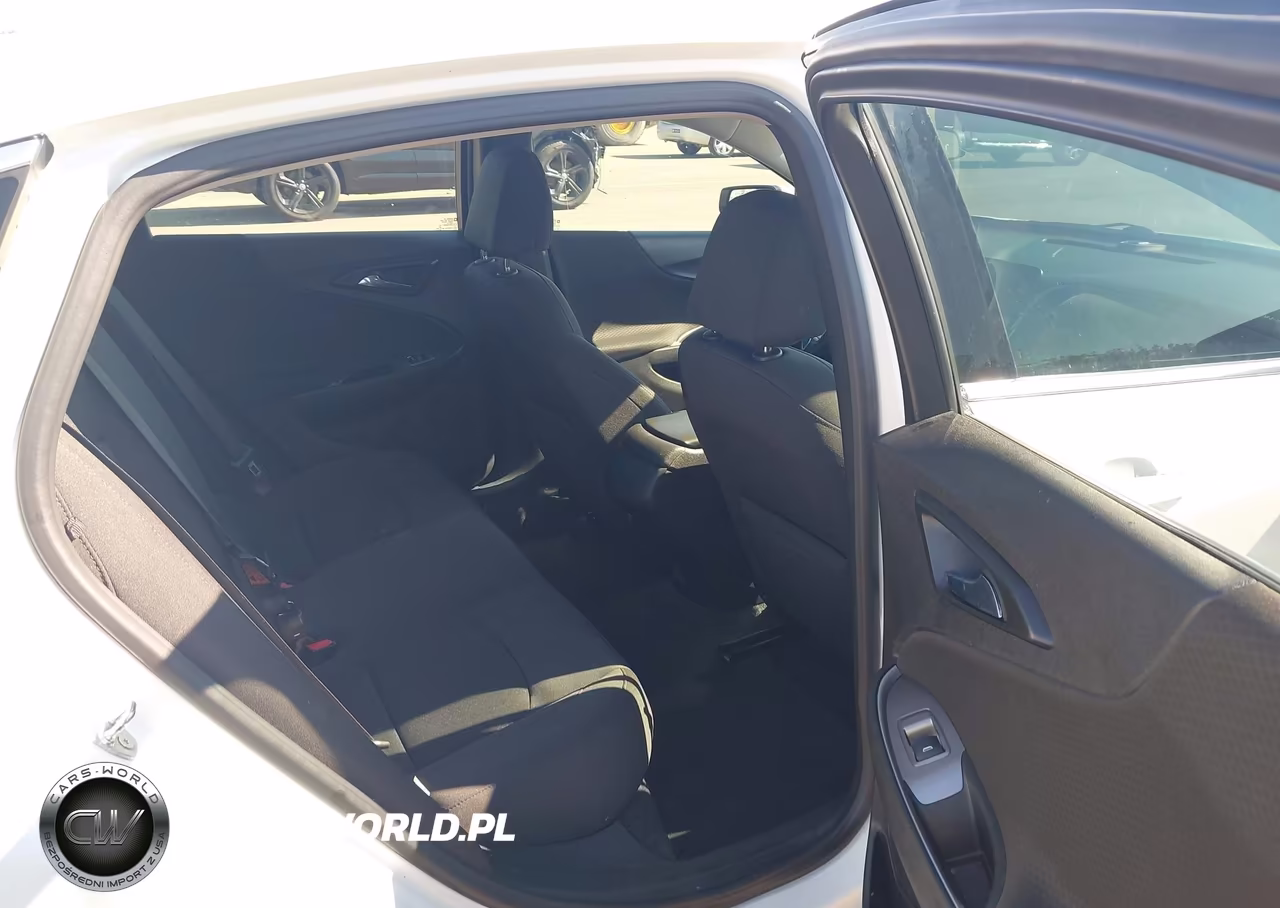 2020 Chevrolet Malibu Fwd Rs VIN:1G1ZG5ST0LF132550 - 8