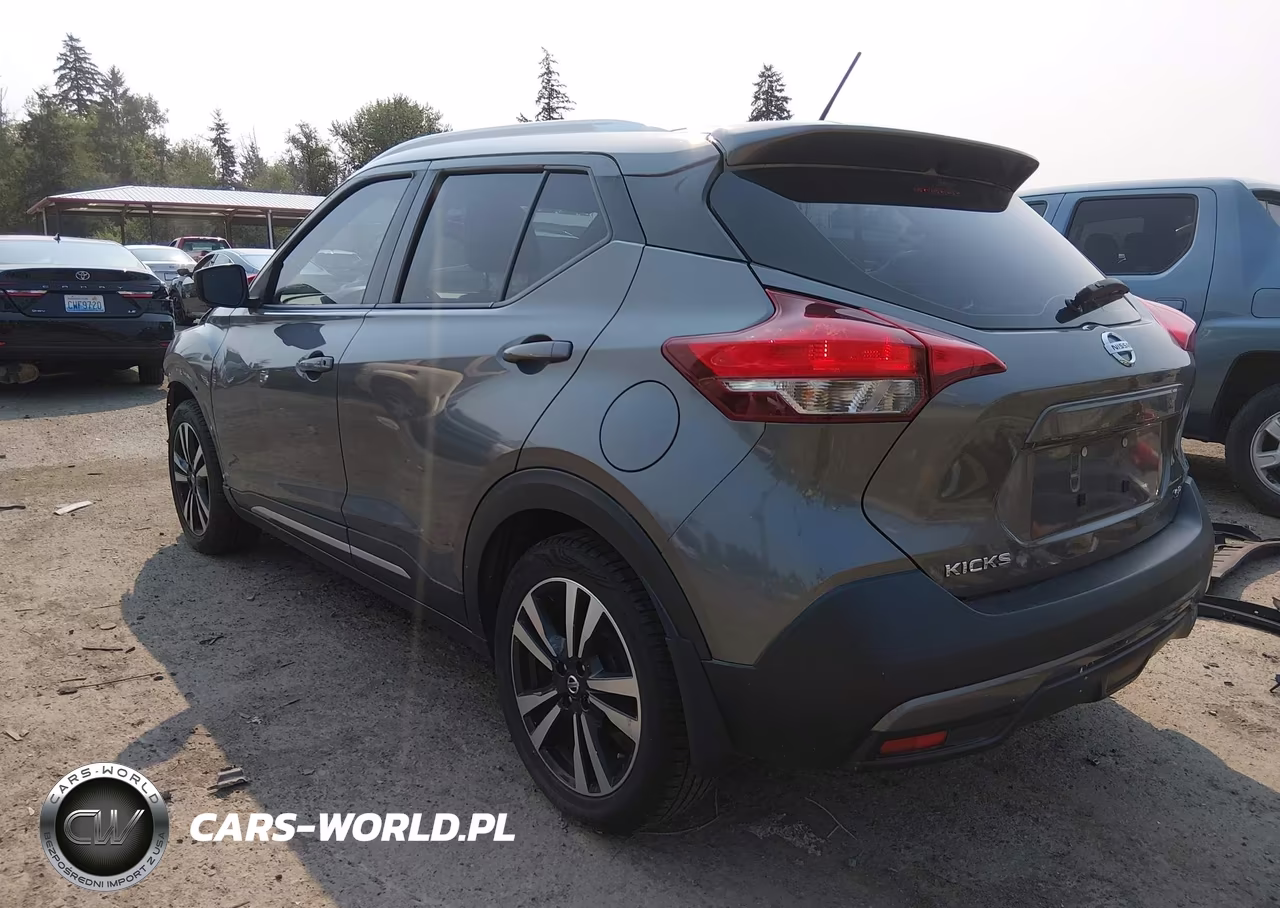 2018 Nissan Kicks Sr VIN:3N1CP5CU1JL511292 - 3