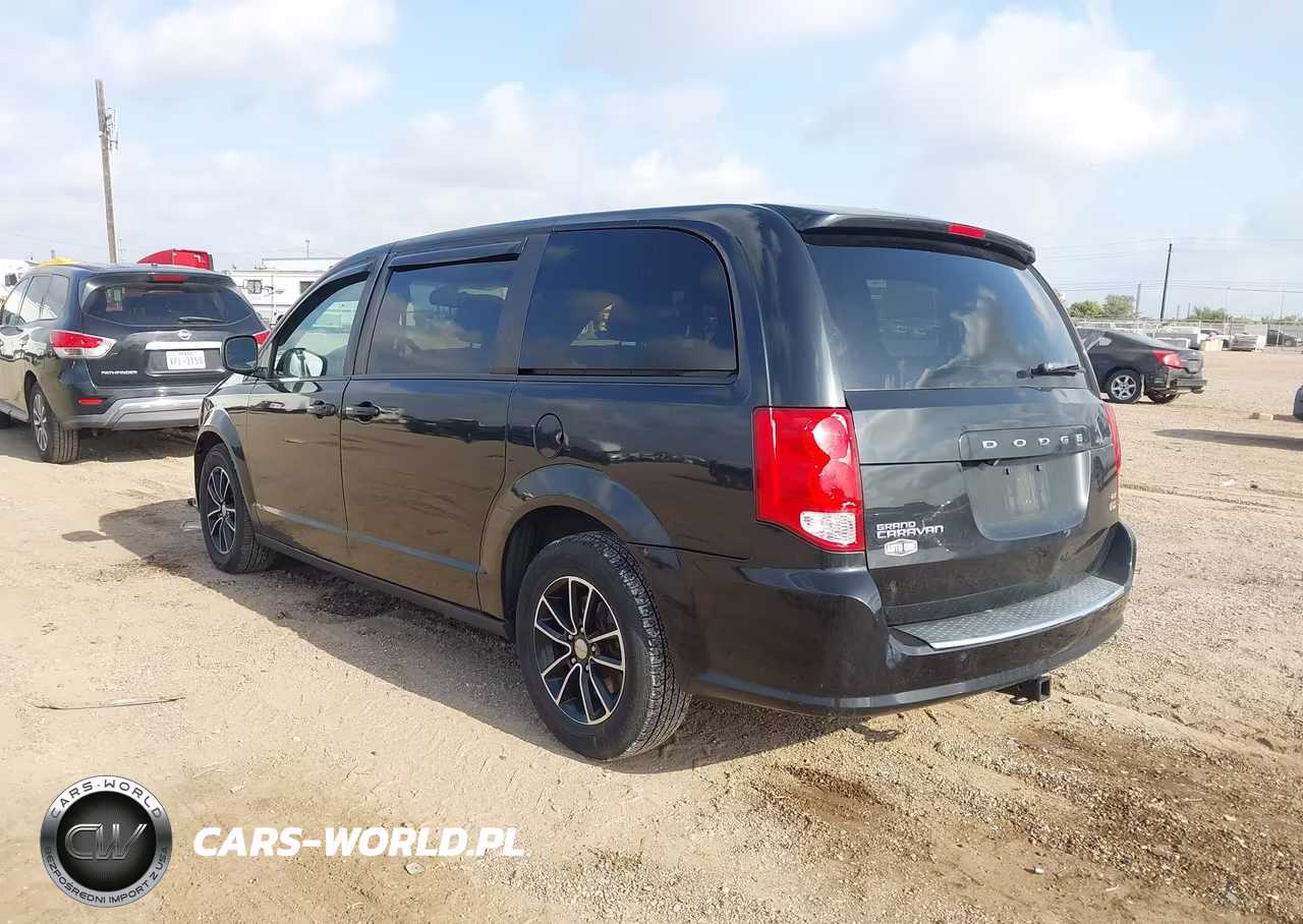2018 Dodge Grand Caravan Gt VIN:2C4RDGEG0JR281024 - 3