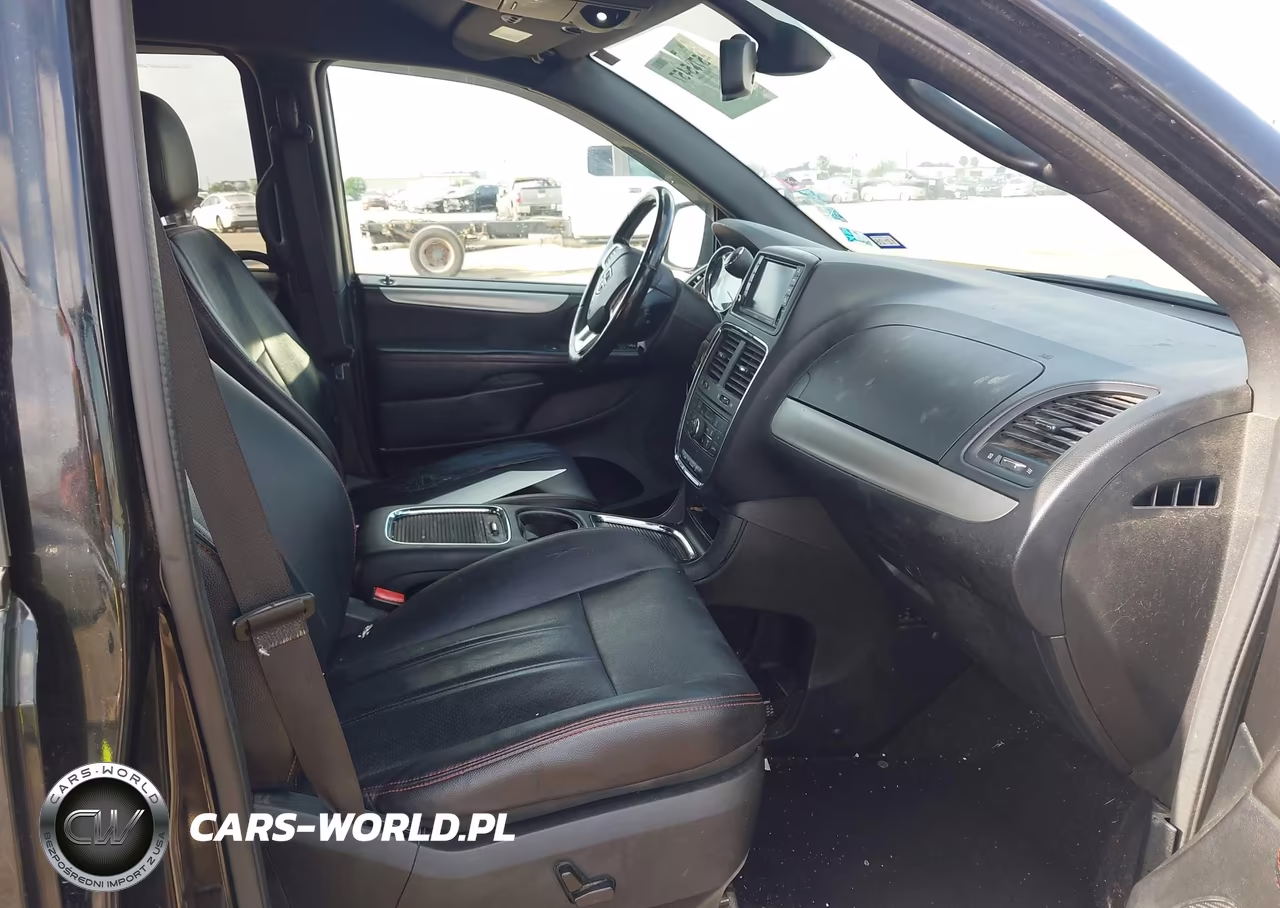 2018 Dodge Grand Caravan Gt VIN:2C4RDGEG0JR281024 - 5