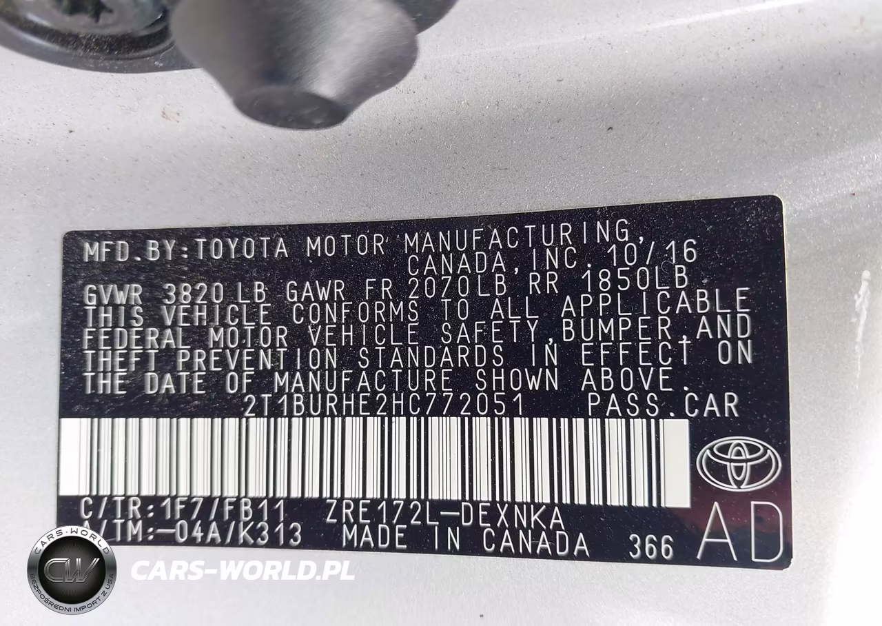 2017 Toyota Corolla Le VIN:2T1BURHE2HC772051 - 9