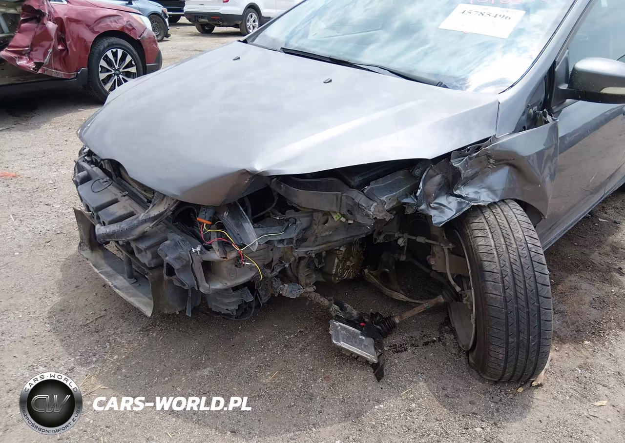 2014 Ford Focus Se VIN:1FADP3F24EL432769 - 6