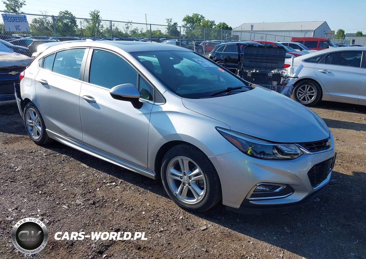 2017 Chevrolet Cruze Lt Auto – zdjęcie 1 z 16