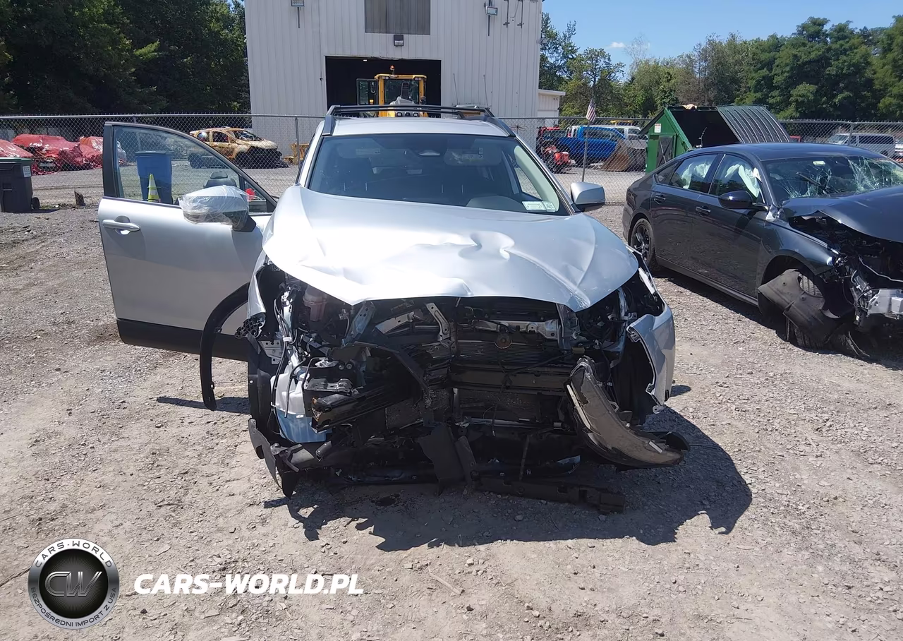 2023 Toyota Corolla Cross Le VIN:7MUCAABG7PV045492 - 13