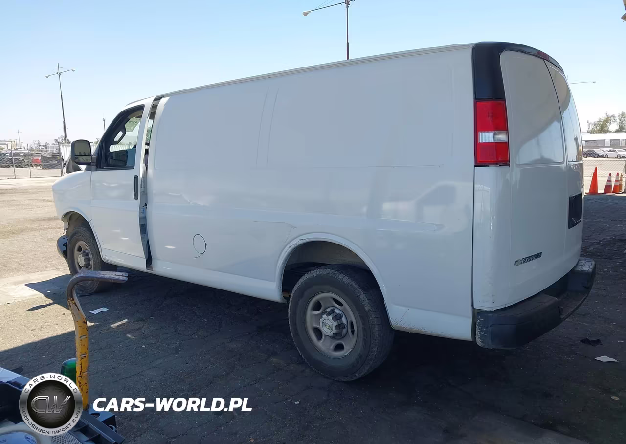2020 Chevrolet Express Cargo VIN:1GCWGAFG6L1275001 - 3