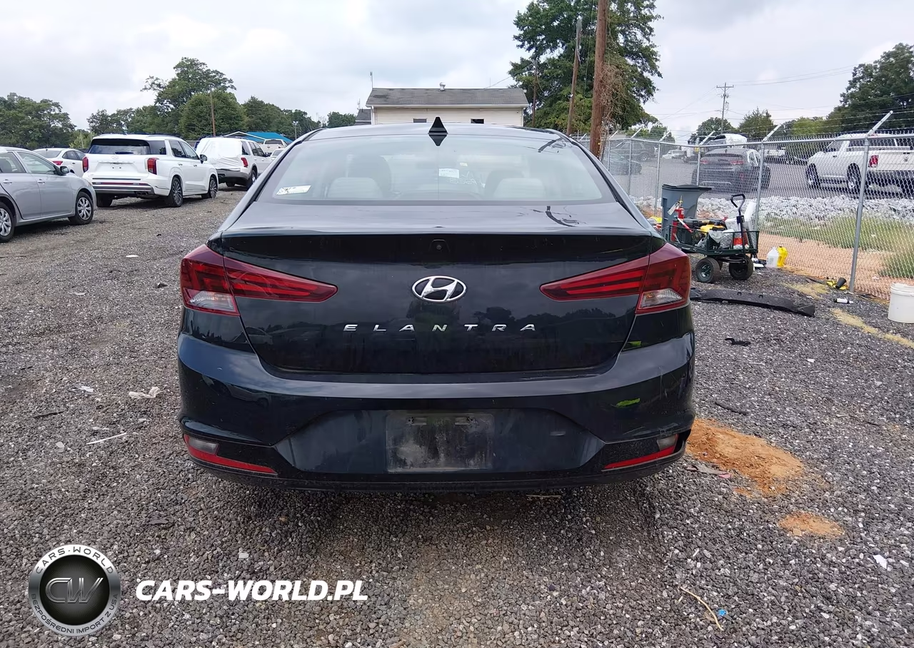 2020 Hyundai Elantra Sel VIN:5NPD84LF9LH628583 - 17