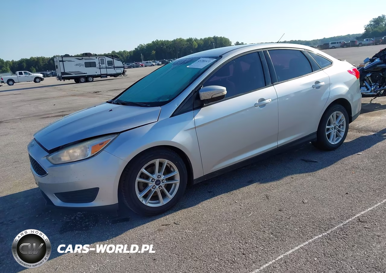 2016 Ford Focus Se VIN:1FADP3F20GL214315 - 2