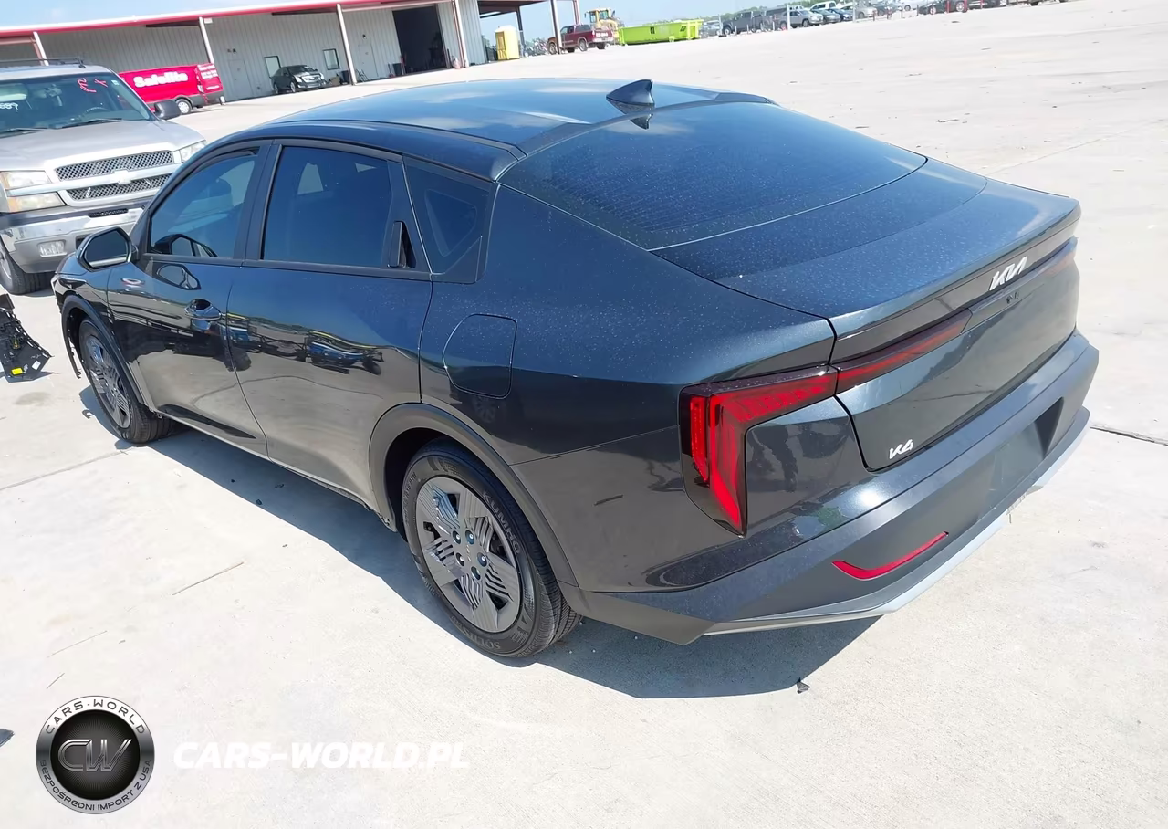 2026 Kia K4 Lx VIN:3KPFT4DE0TE370598 - 3