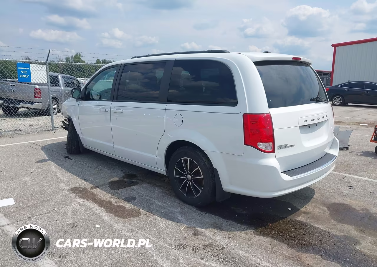 2019 Dodge Grand Caravan Gt VIN:2C4RDGEG4KR520625 - 3