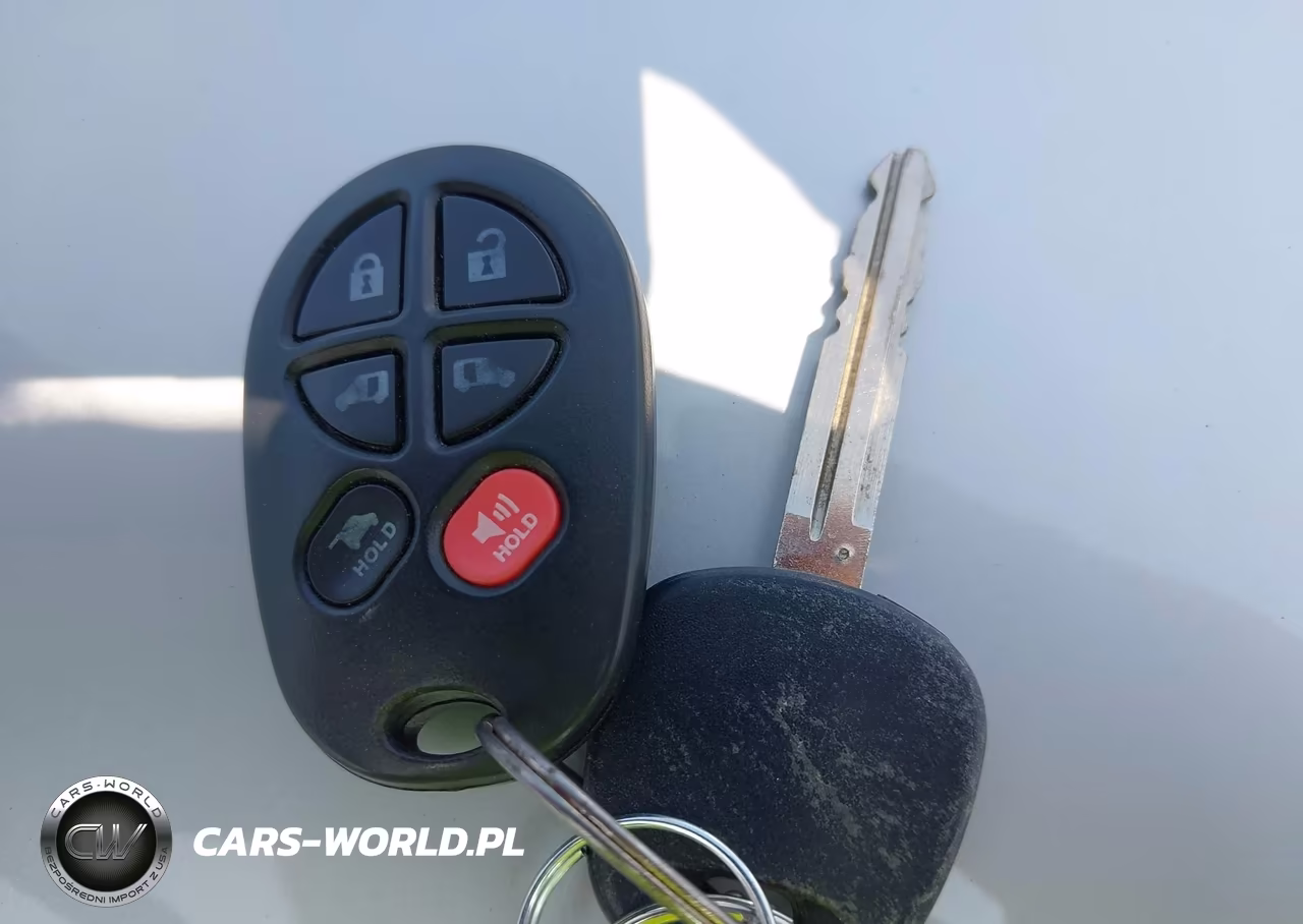 2009 Toyota Sienna Xle VIN:5TDZK22C79S232383 - 11