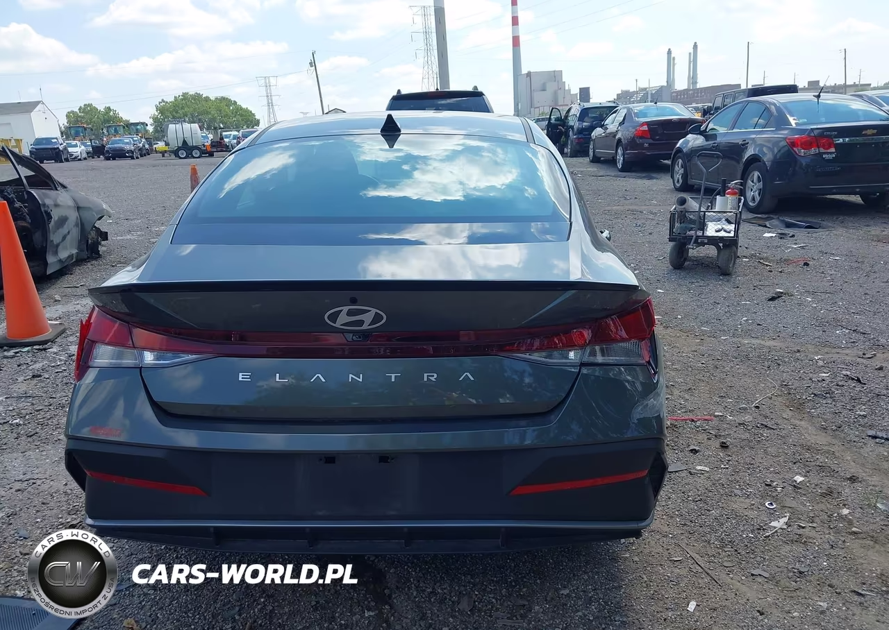 2025 Hyundai Elantra Sel Sport VIN:KMHLM4DG0SU999596 - 16
