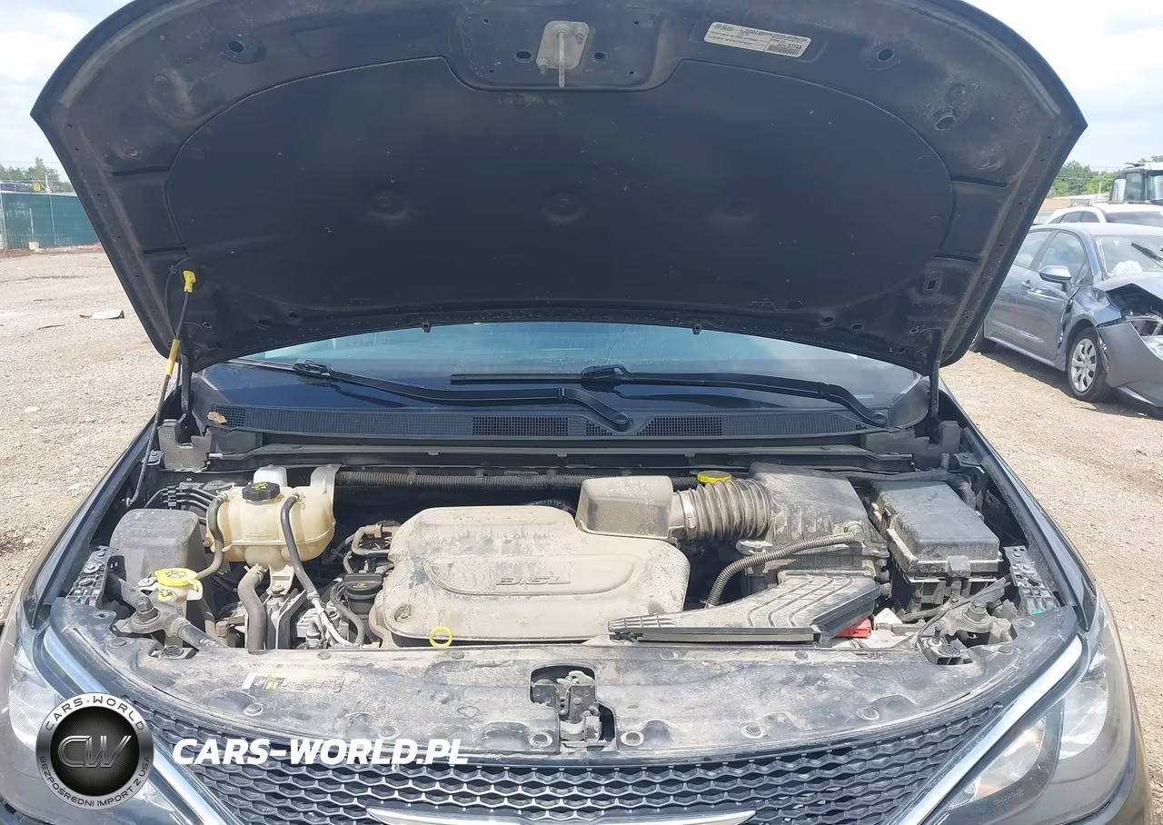 2020 Chrysler Voyager Lxi VIN:2C4RC1DG7LR262524 - 10