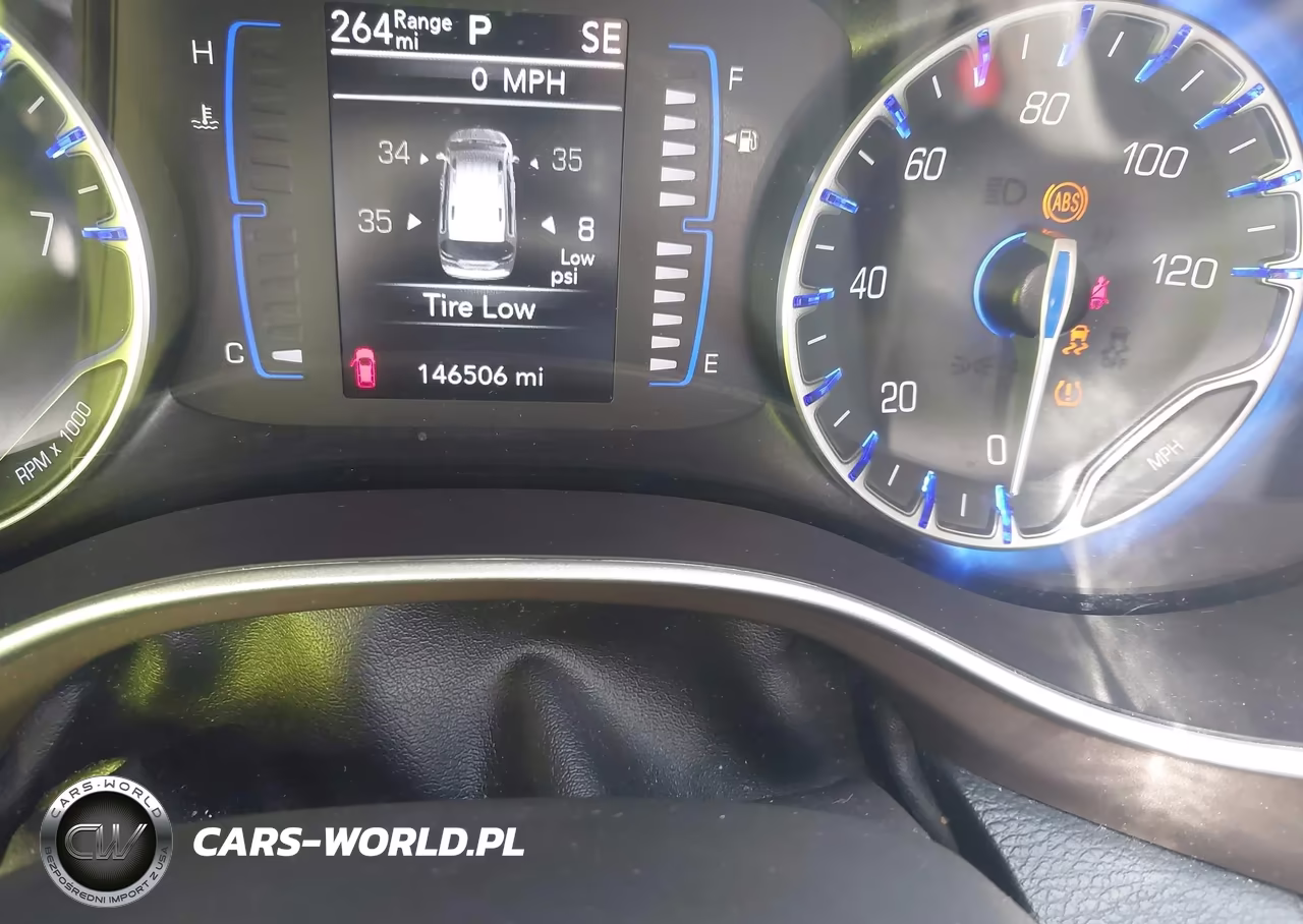 2020 Chrysler Voyager Lxi VIN:2C4RC1DG7LR262524 - 15