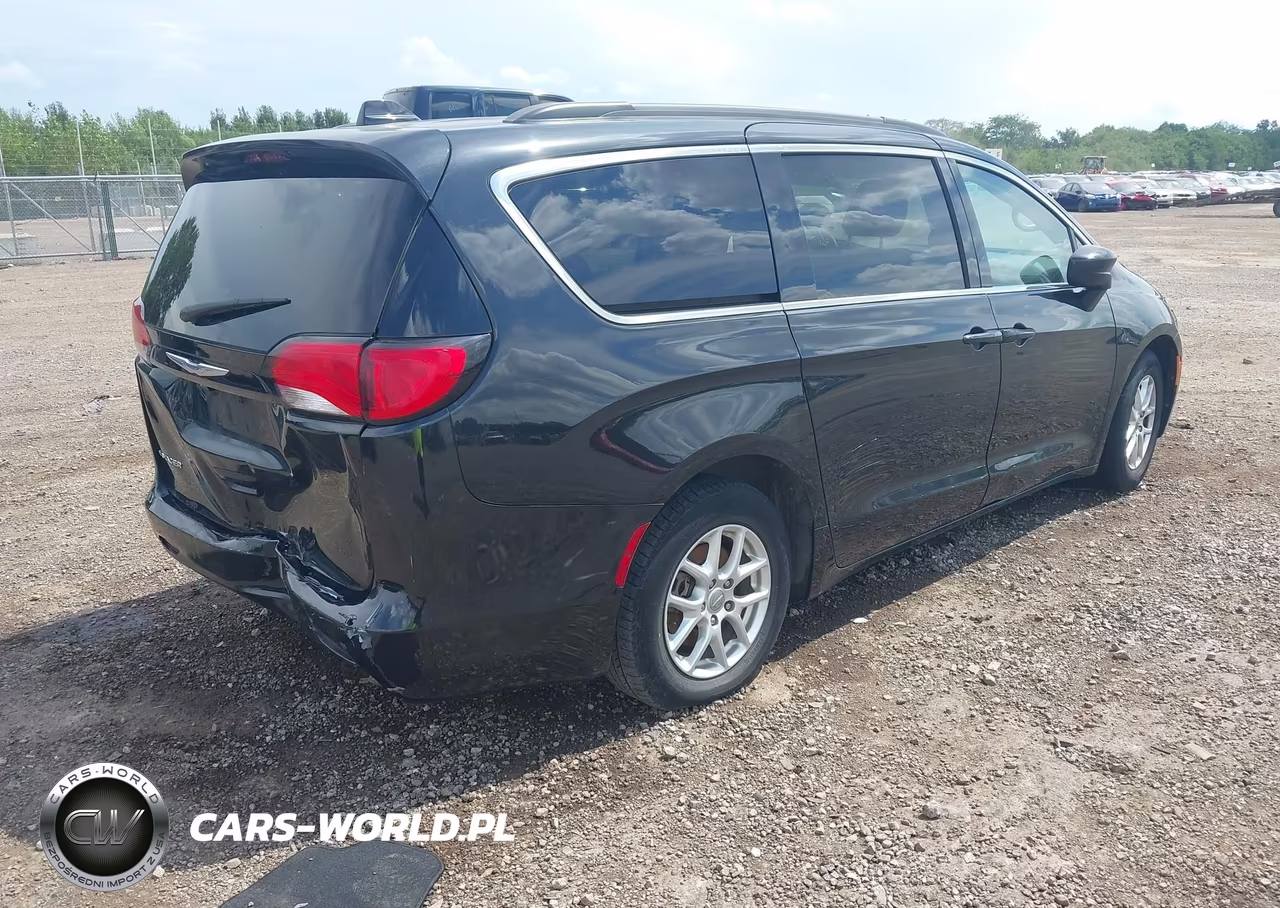 2020 Chrysler Voyager Lxi VIN:2C4RC1DG7LR262524 - 4