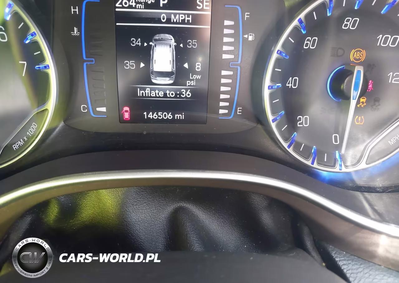 2020 Chrysler Voyager Lxi VIN:2C4RC1DG7LR262524 - 7